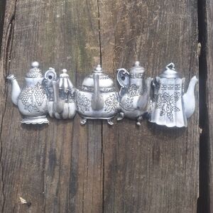 Teapot Key Hotpad Utensil Holder Silver Pewter 8 Inch Long 2 3/4 Tall Vtg Japan
